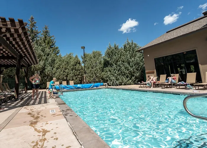 Two Bedroom Park Ave Condo By Park City Vacations